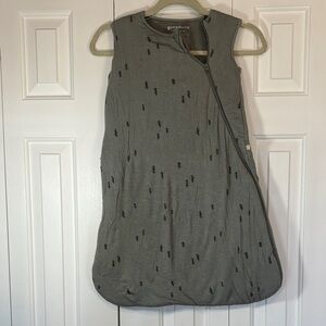 günamüna Olive Gray Baby Sleep Sack - 3-9M Preowned